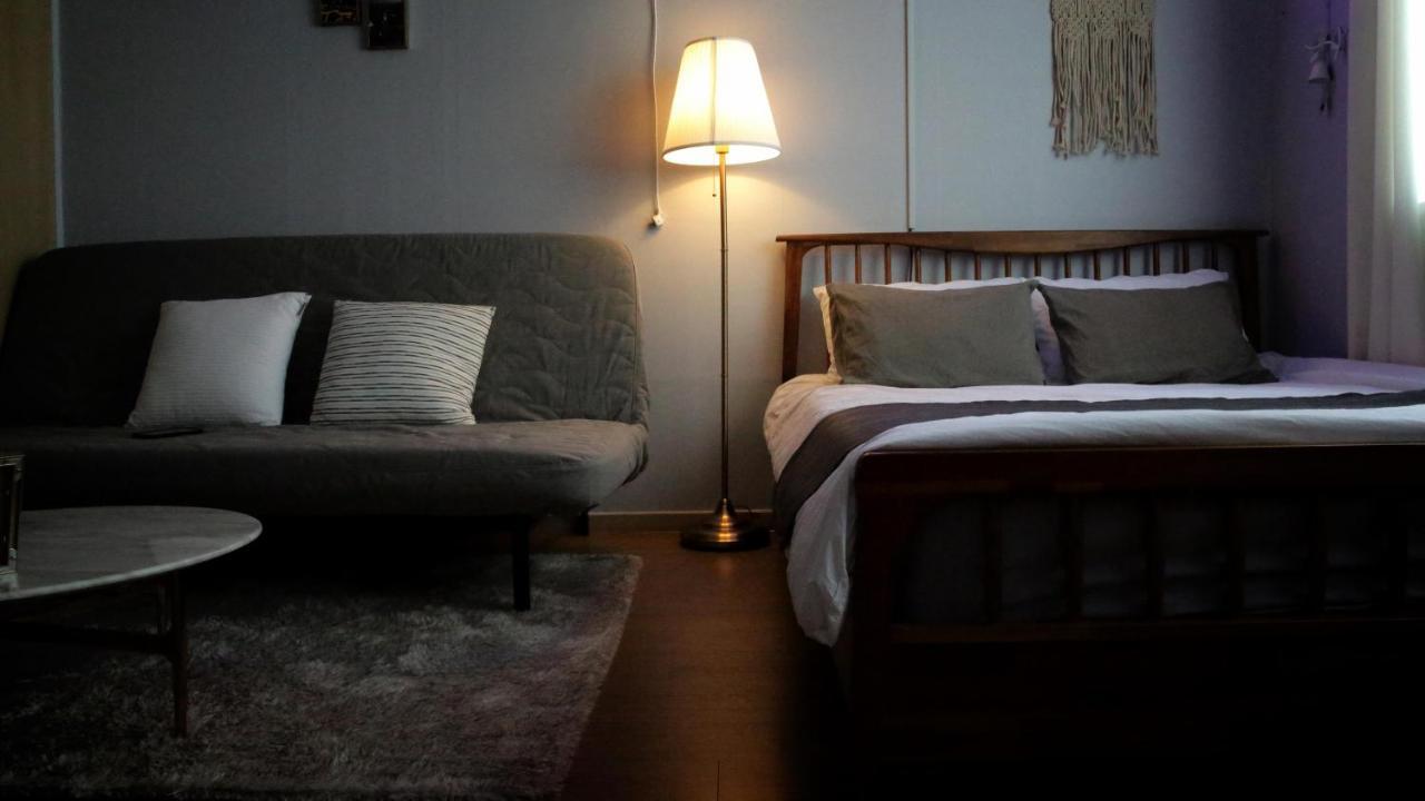 Dongdaemun Modern Studio Сеул Экстерьер фото