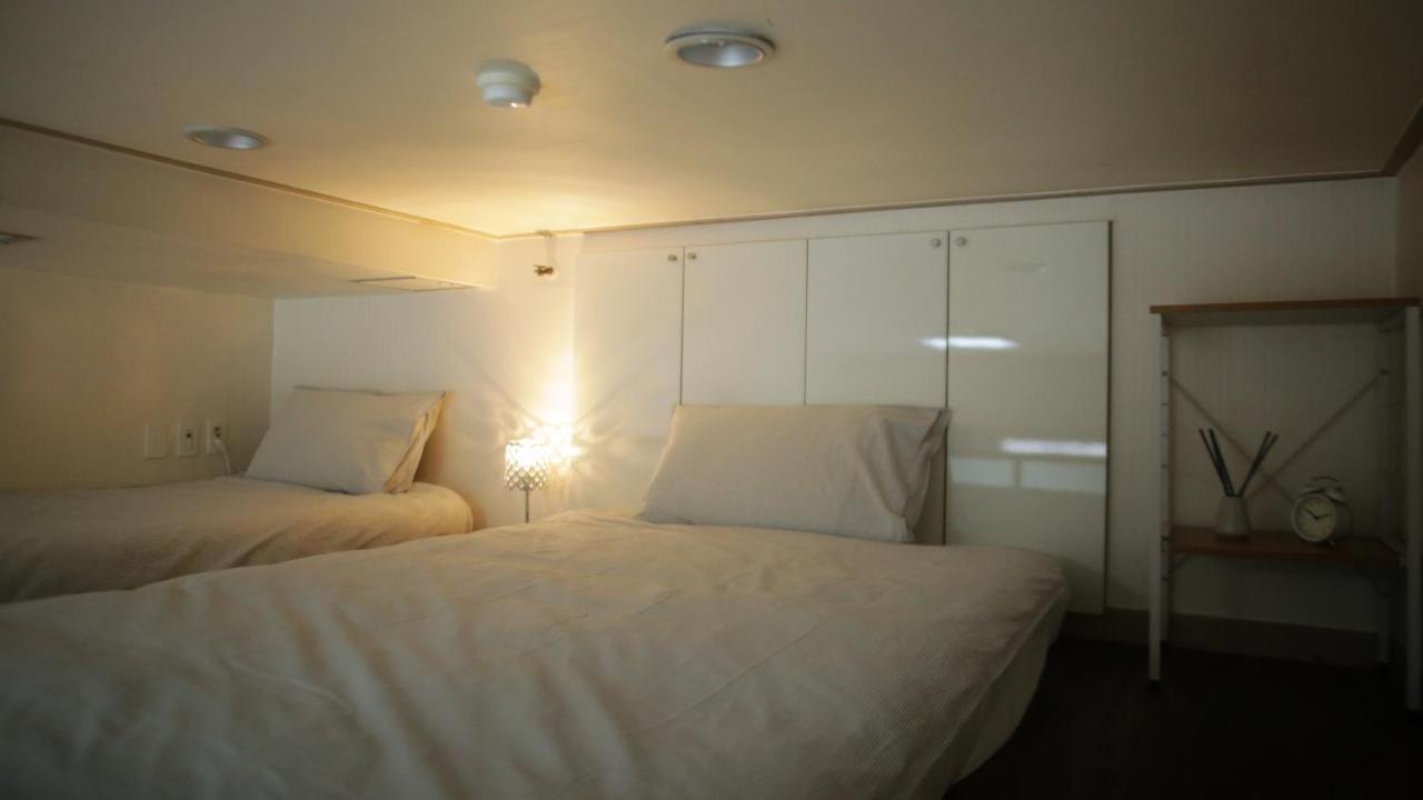 Dongdaemun Modern Studio Сеул Экстерьер фото