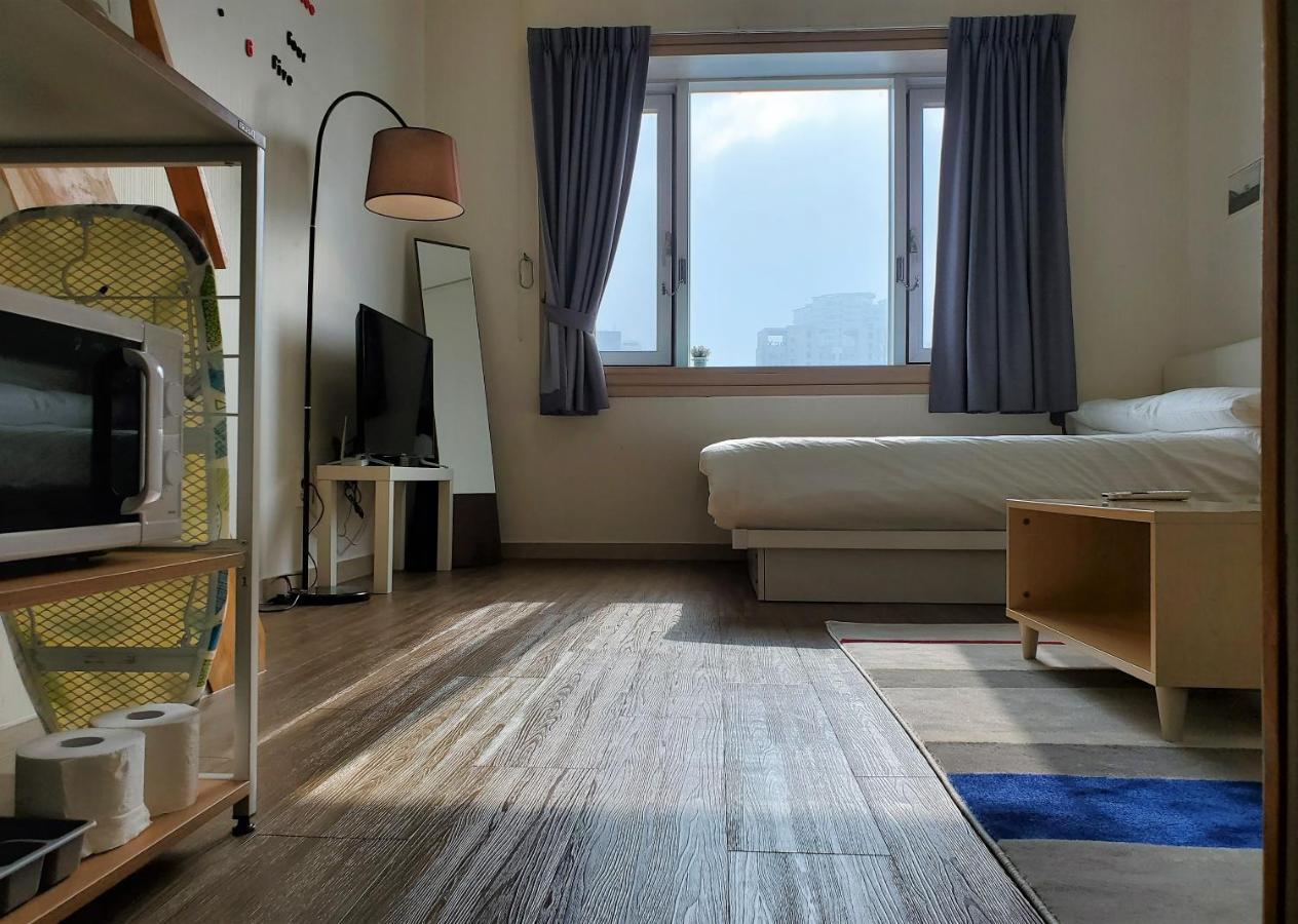 Dongdaemun Modern Studio Сеул Экстерьер фото